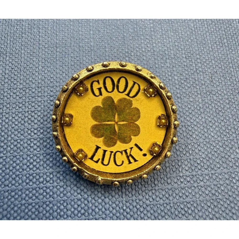 maximal art lucky clover pin
